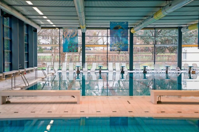 Um diesen Bereich geht es: die Flche ...schwimmerbecken im Lrracher Hallenbad  | Foto: Stadt Lrrach/Baschi Bender