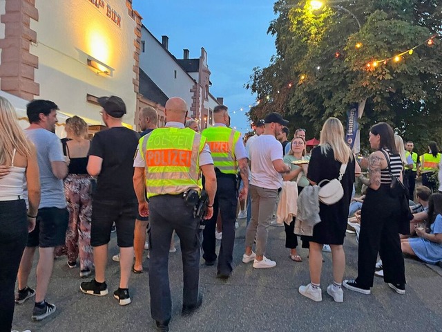 Die Polizei arbeitete beim Trottoirfes...ersonalstrke wie in den Jahren zuvor.  | Foto: Franziska Zeller