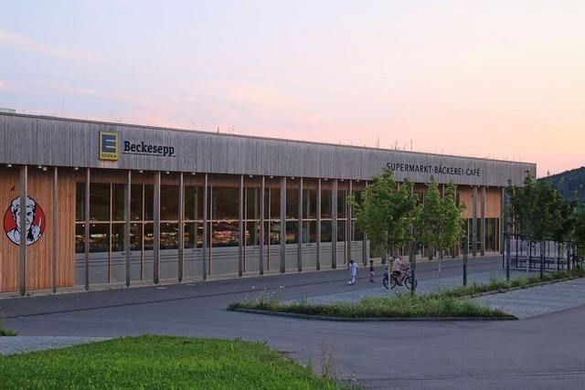 Warum ein Solardach auf dem Holzsupermarkt in Slden umstritten ist