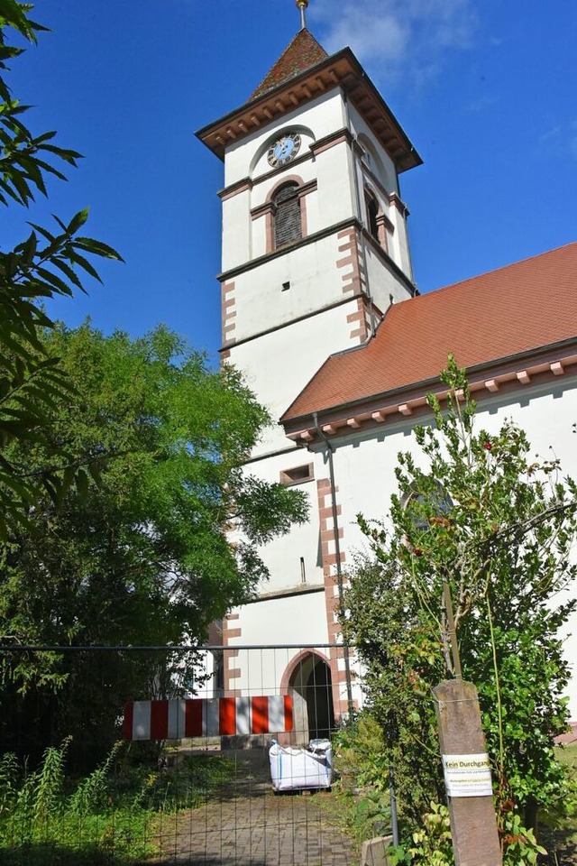 Im kommenden Frhjahr mssen der Turm ...terdinger Jakobskirche saniert werden.  | Foto: Benedikt Sommer