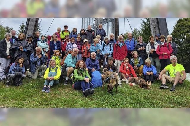 Wanderer aus Bandol und Wehr erkunden Schwarzwald