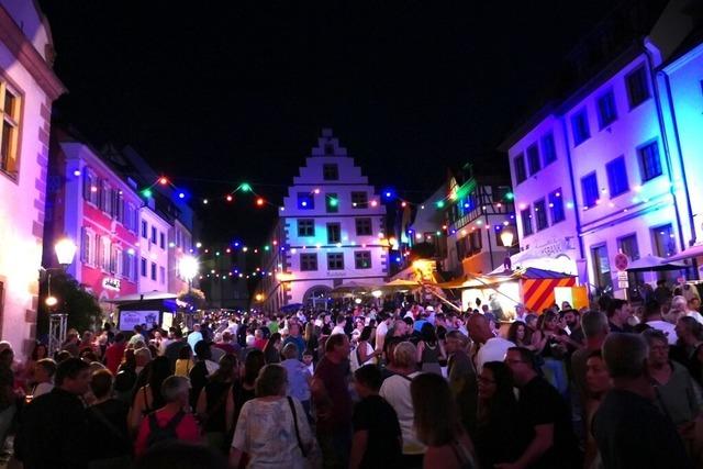 Bummeln und Genieen bei der Endinger Lichternacht