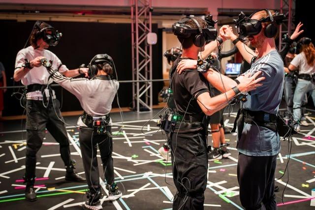 Staunen und tanzen beim virtuellen "Le Bal de Paris" in Basel