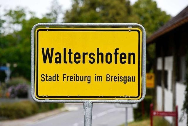 Der Rat von Freiburg-Waltershofen verteilt Zuschuss und kritisiert neuen Radweg