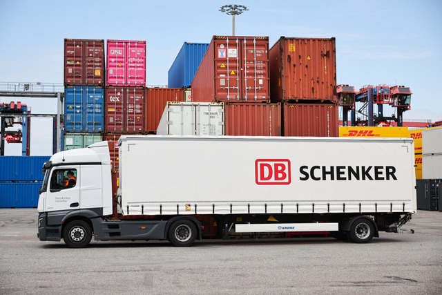 DB Schenker wird an das dnische Trans...DSV verkauft.<Bildquelle></Bildquelle>  | Foto: Christian Charisius (dpa)