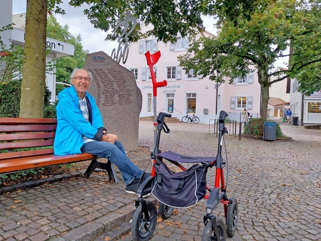 Michel Buffet ist tglich in der Fug... Pflastersteine bereiten ihm Probleme.  | Foto: Sidney-Marie Schiefer