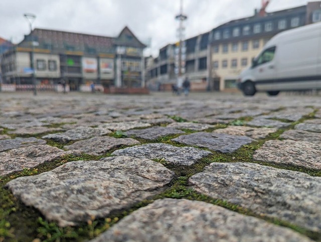 Hindernis auf dem Emmedinger Marktplat...ng. Das Foto stammt aus dem Jahr 2023.  | Foto: David Pister