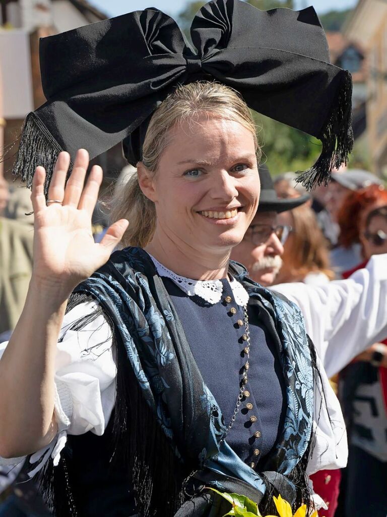 Aus dem Freiburger Stadtteil Lehen kamen ebenfalls Trachtentrgerinnen.