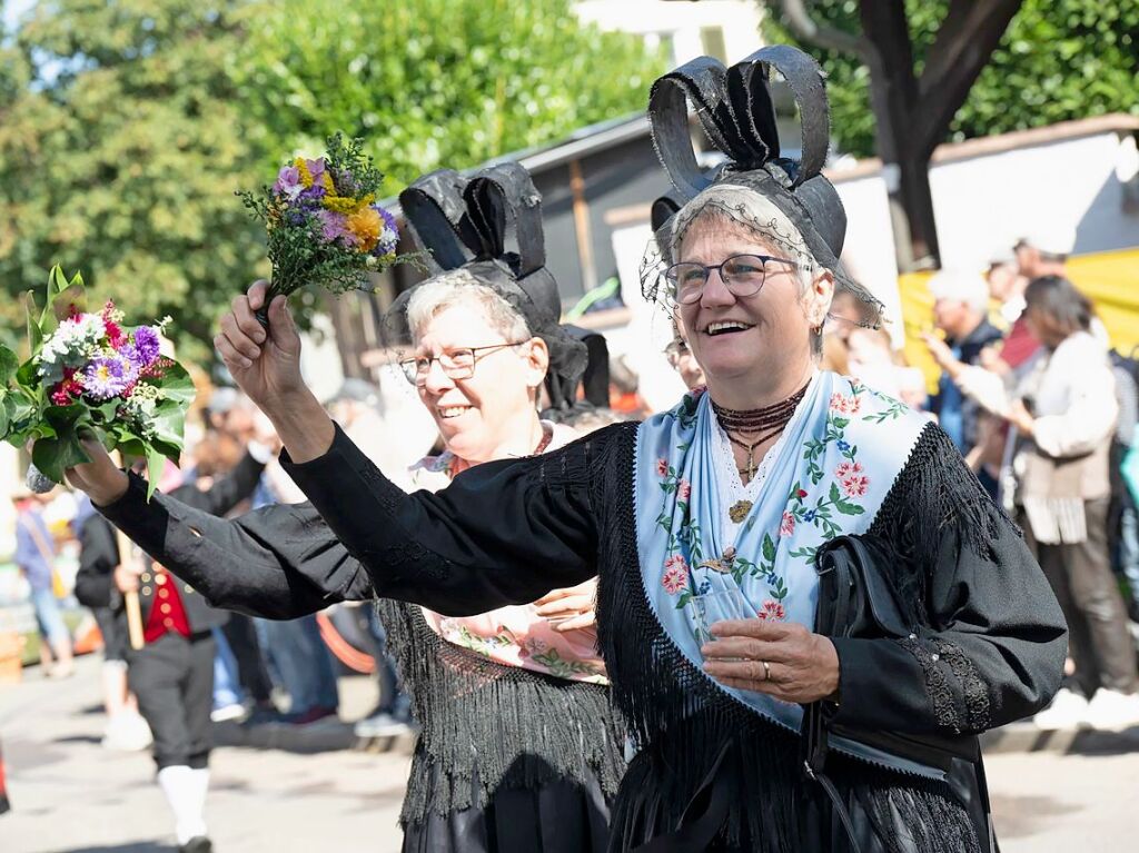 Der Umzug ist der Hhepunkt des Winzerfestwochenendes.