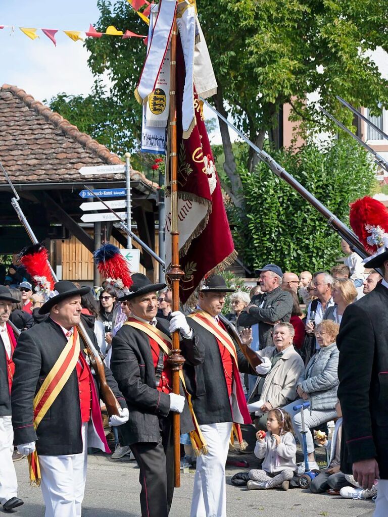 Der Umzug ist der Hhepunkt des Winzerfestwochenendes.