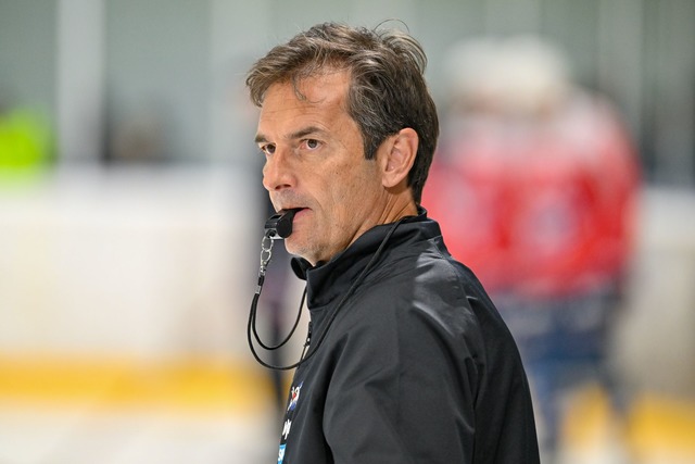 Bei den Adler Mannheim h&ouml;rt nun a... Eakins als Trainer und Sportdirektor.  | Foto: Daniel Bamberger/Bildj&auml;ger/dpa