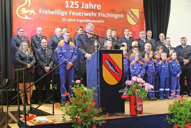 Feuerwehr Fischingen begeht wrdigen Festakt zu ihrem 125-jhrigen Bestehen