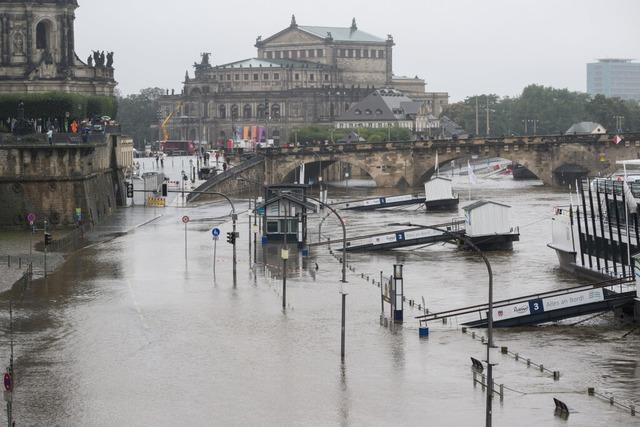 Hochwasser in Europa: Weitere Leiche in Rumnien gefunden – Sachsen stellt sich auf Flutwelle ein