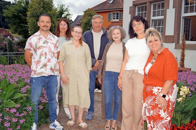 Eroll Istresi, Andrea Deile, Nelli Rei...t (vorgeschlagen als Ortsvorsteherin).  | Foto: Silke Hartenstein