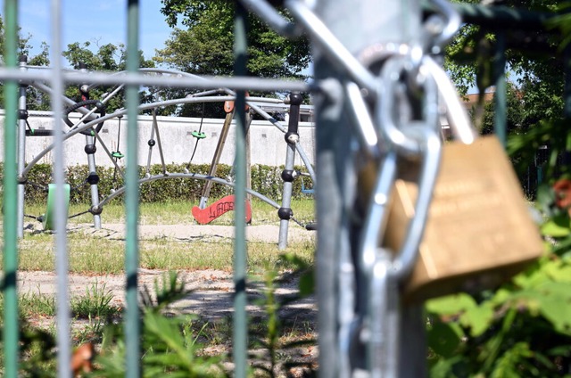 Ein Spielplatz wurde bereits gesperrt.<Bildquelle></Bildquelle>  | Foto: Uli Deck (dpa)