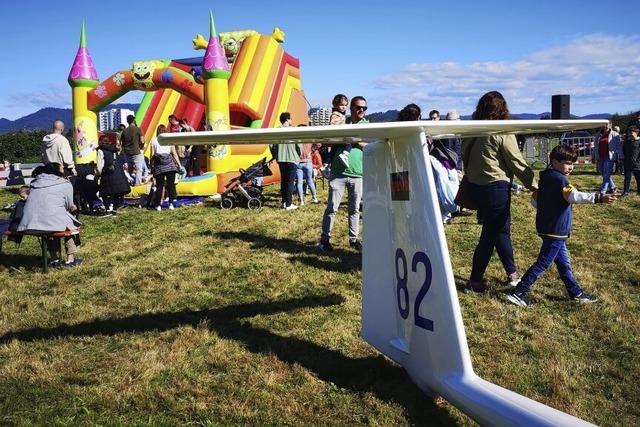 Erfolgreiches Fliegerfest auf dem Flugplatz