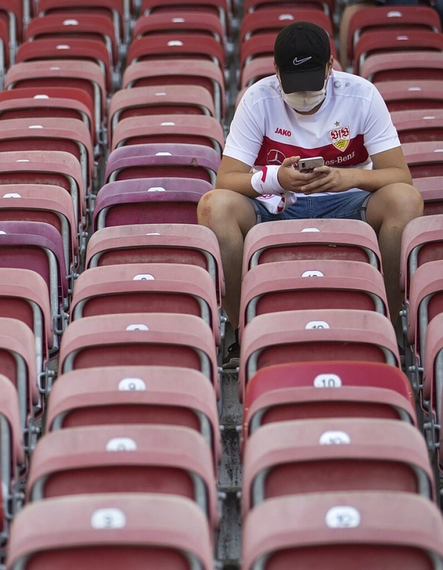 Datenscouts laden Echtzeit-Information...r Fuballspiele ins Netz (Symbolbild).  | Foto: Tom Weller (dpa)