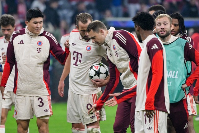 Manuel Neuer wurde zur Halbzeit gegen Zagreb ausgewechselt.  | Foto: Peter Kneffel/dpa