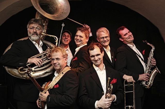 Oldtime-Jazz mit den Red Hot Six in der Kumendi