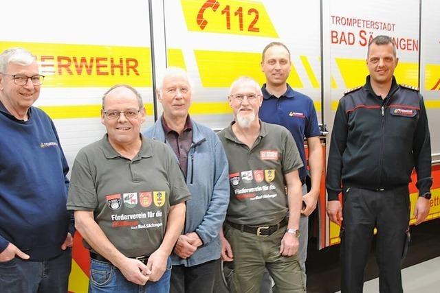 Wichtiger Baustein zum Schutz von Bad Sckingen -Feuerwehr-Frderverein wird 25