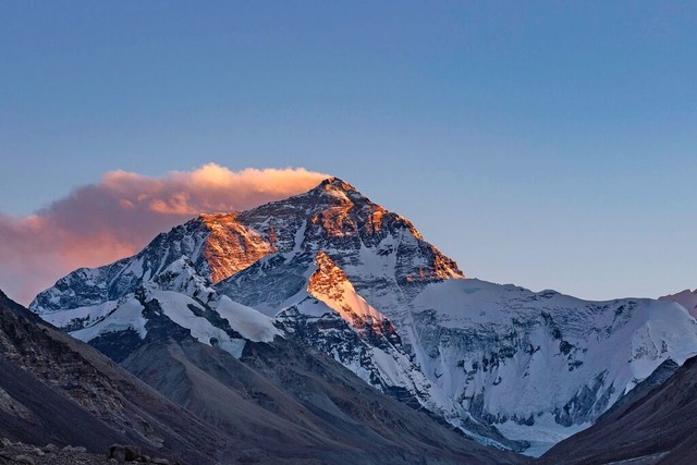 Der Mount Everest  | Foto: Zhang Rufeng (dpa)