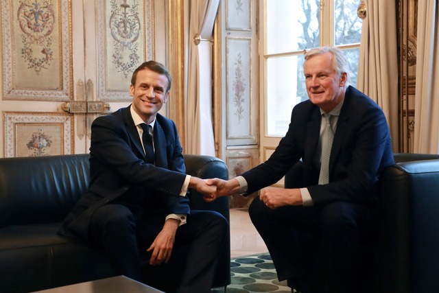 Frankreichs neuer Premier Barnier hat ...;sident Macron vorgelegt (Archivbild).  | Foto: Ludovic Marin/AFP POOL/AP/dpa