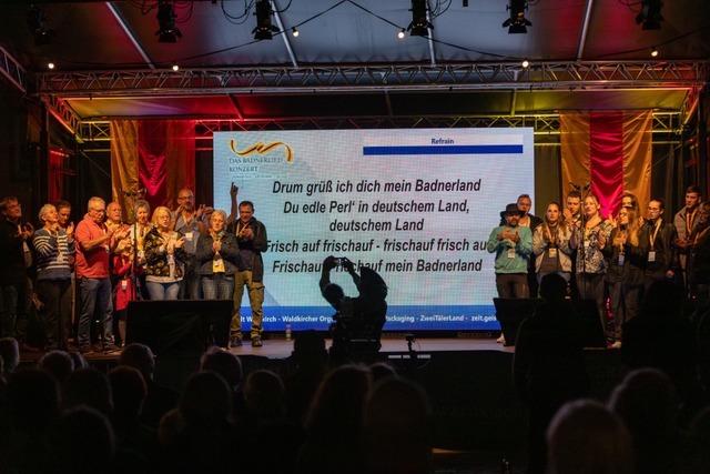 "Bahadens Glhck": In Waldkirch singen Freiwillige 1300 Strophen des Badnerlieds –  das steckt dahinter