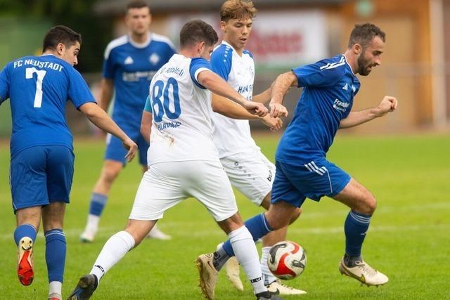 Der FC Neustadt verschlft die erste Halbzeit und verliert 1:4 gegen den FC Radolfzell