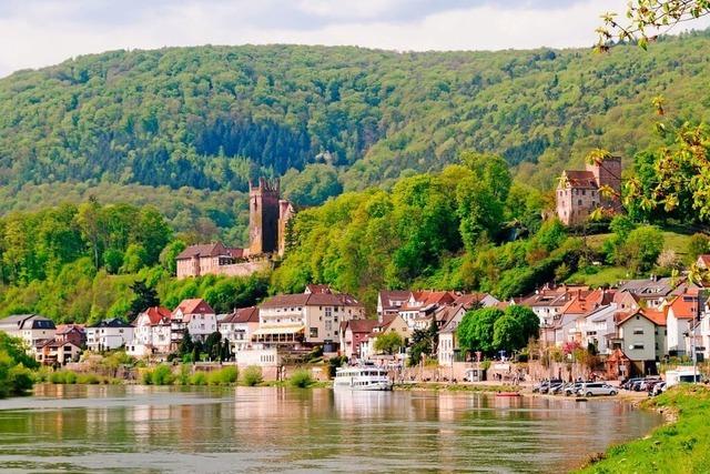 Zu Wasser und zu Land: die Vier-Burgen-Stadt Neckarsteinach