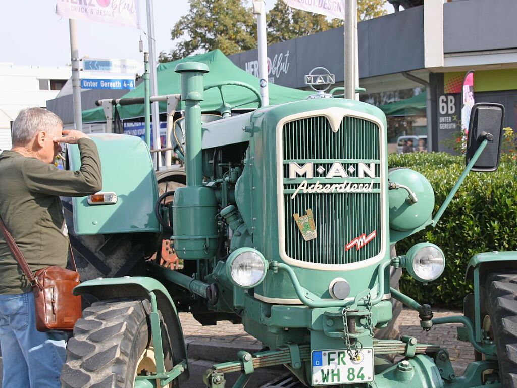 Viel alte Fahrzeugtechnik zu entdecken gab es beim Schleppertreffen.