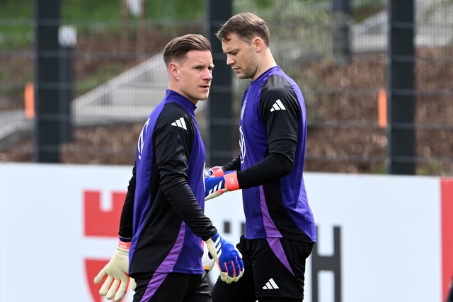 Jahrelang musste ter Stegen warten, um Neuer im DFB-Tor abzul&ouml;sen.  | Foto: Federico Gambarini/dpa