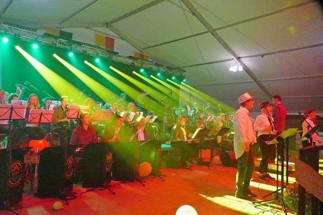 Beim Winzerfest Efringen-Kirchen gibt es zwei Showabende des Musikvereins