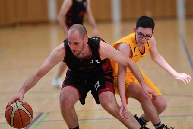 Bad Sckinger Basketballer drehen Auftaktpartie der Oberliga im letzten Viertel