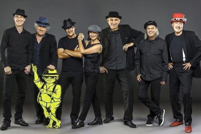 Bluesquamperfect tritt im Theater am Kastelberg in Waldkirch auf