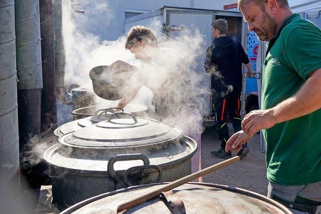 So wurde beim Schlachtfest in Slden gebrutzelt, gekocht und gerhrt