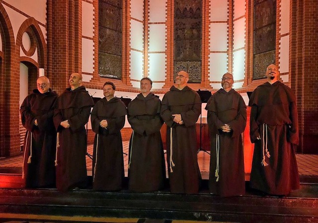 Die sieben bulgarischen Snger des gre...s &#8222;Magic Gregorian Voices&#8220;  | Foto: Miro Live