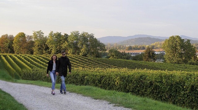 Ganz auf Genuss eingestellt: Die Wande... und mit vielen Ausblicken  verbunden.  | Foto: Boegle, Kur- und Bder GmbH Bad Krozingen