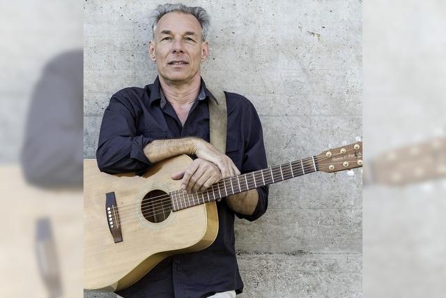 Chansonnier Karl Streicher aus Freiburg ist zu Gast im Dreilndermuseum