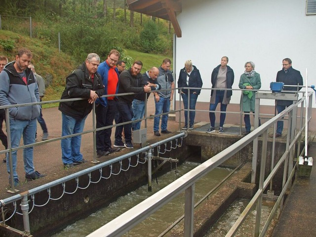 Vor der Gemeinderatssitzung besichtigt...inderat die Klranlage in Niedermhle.  | Foto: Karin Stckl-Steinebrunner