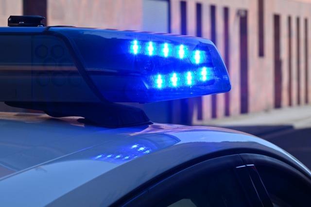 Aggressiver Mann bedroht Passanten in Emmendingen