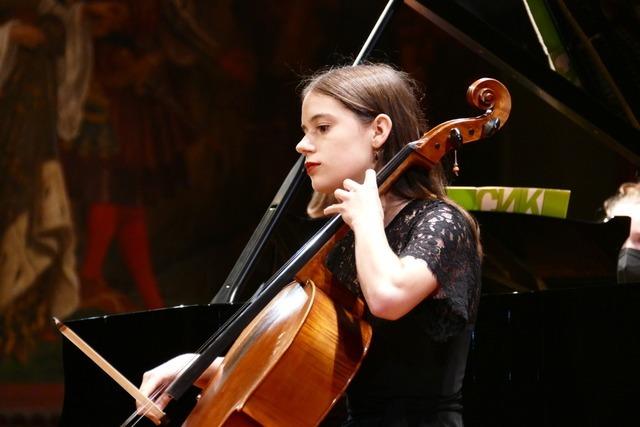 Der Berufswunsch Profi-Musikerin zu sein, war der Freiburger Cellistin Carlotta Rall in die Wiege gelegt