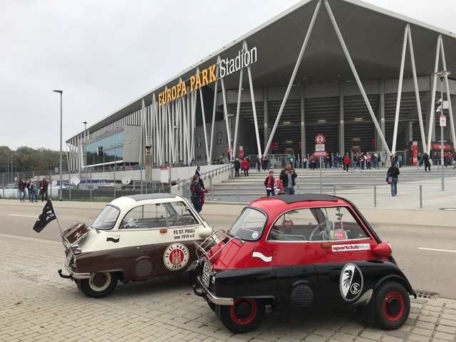 Am Samstag spielt der SC gegen St. Pau...eund kommen mit dem passenden Gefhrt.  | Foto: privat