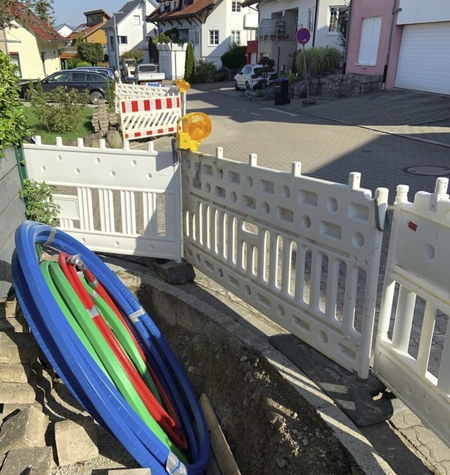 In der Ortsdurchfahrt wird Glasfaser verlegt.  | Foto: Gtz Wiese Stadt Schopfheim