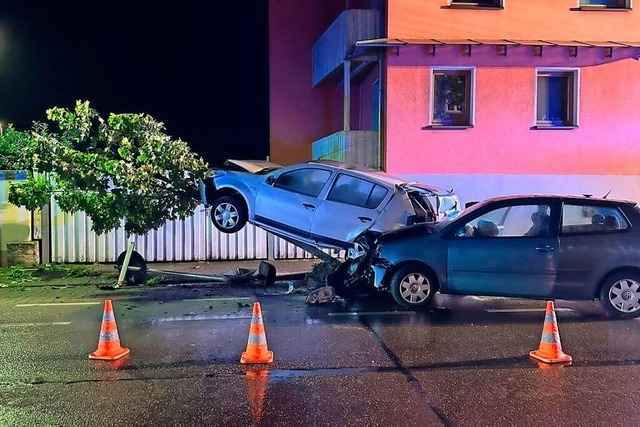 Spektakul�rer Unfall in Friesenheim an der B3