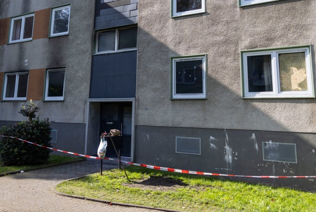 Die Einsatzkrfte waren an drei Orten ... Einsatz, wie die Feuerwehr mitteilte.  | Foto: Thomas Banneyer (dpa)