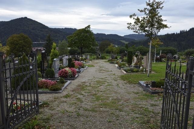 Friedhofswege werden asphaltiert