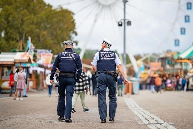 Cannstatter Wasenauftakt verluft friedlich