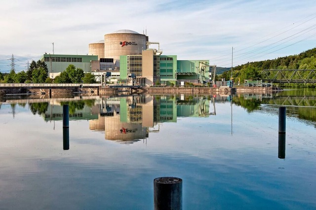 Das Kernkraftwerk Beznau befindet sich...ruck (Kreis Waldshut)  am  Fluss Aare.  | Foto: Alessandro Della Bella (dpa)