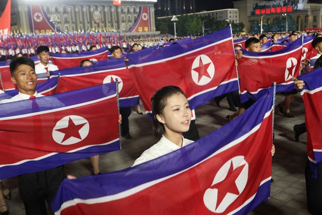 Nordkoreanische IT-Worker stehen im Ve...m Westen auszuspionieren (Symbolbild).  | Foto: Jon Chol Jin/AP/dpa