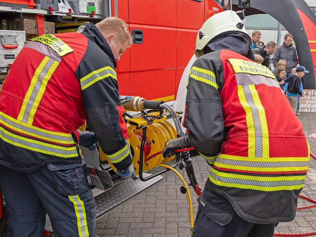 Voller Krpereinsatz, Musik und leckeres Essen: Am 28. und 29. September 2024 feierte die Jugendfeuerwehr mit einem groen Fest ihr 50-jhriges Jubilum.